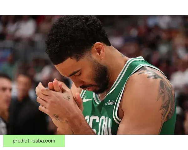 塔图姆狂砍25分18篮板11助攻创复出后首次三双 本赛季战绩10胜2负强势回归 塔图姆狂砍25分18篮板11助攻创复出后首次三双 本赛季战绩10胜2负强势回归